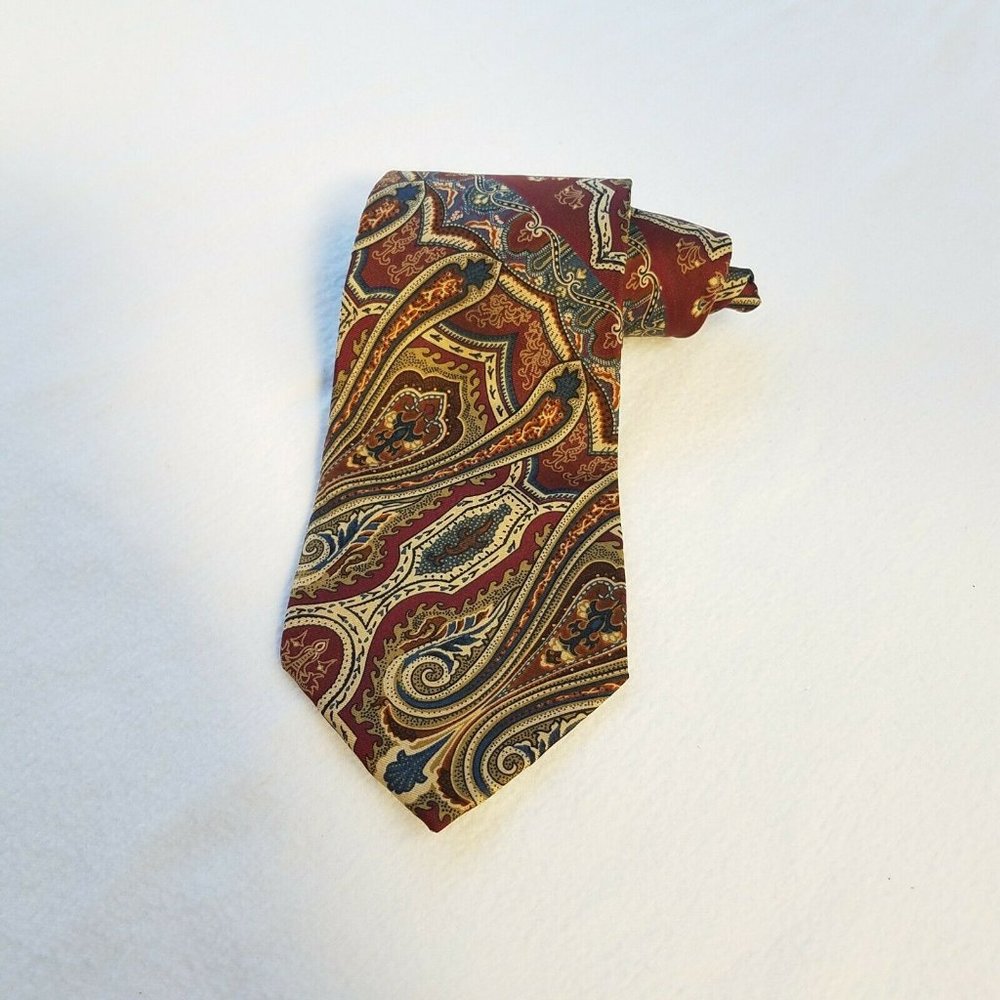 Burberry's of London Paisley Necktie 58x3.75 USA - Picture 2 of 7